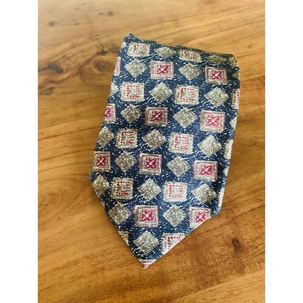 Claiborne 100% Italian Silk Geometric Artistic Tie Necktie Made in USA